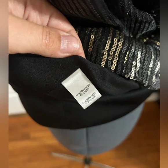 Black Gold and Silver Sequin Cocktail Dress Size 4 - Picture 6 of 7